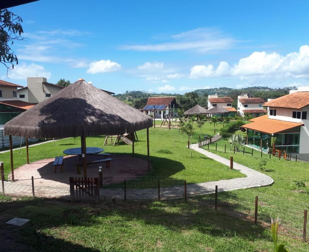 Casa Totalmente Equipada Ampla E Confortavel Em Condominio - Cha Grande-Pe Exterior foto